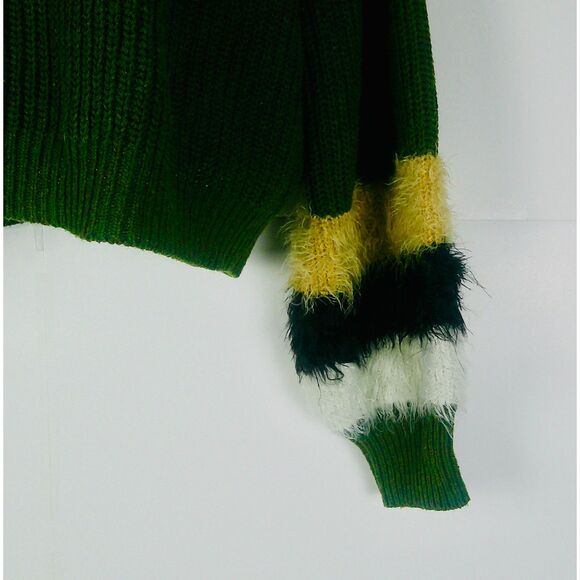 SHEIN WOMENS DARK GREEN COW NECK LONG SLEEVE FAUX FUR CUFF KNIT SWEATER. SIZE L - Picture 2 of 4